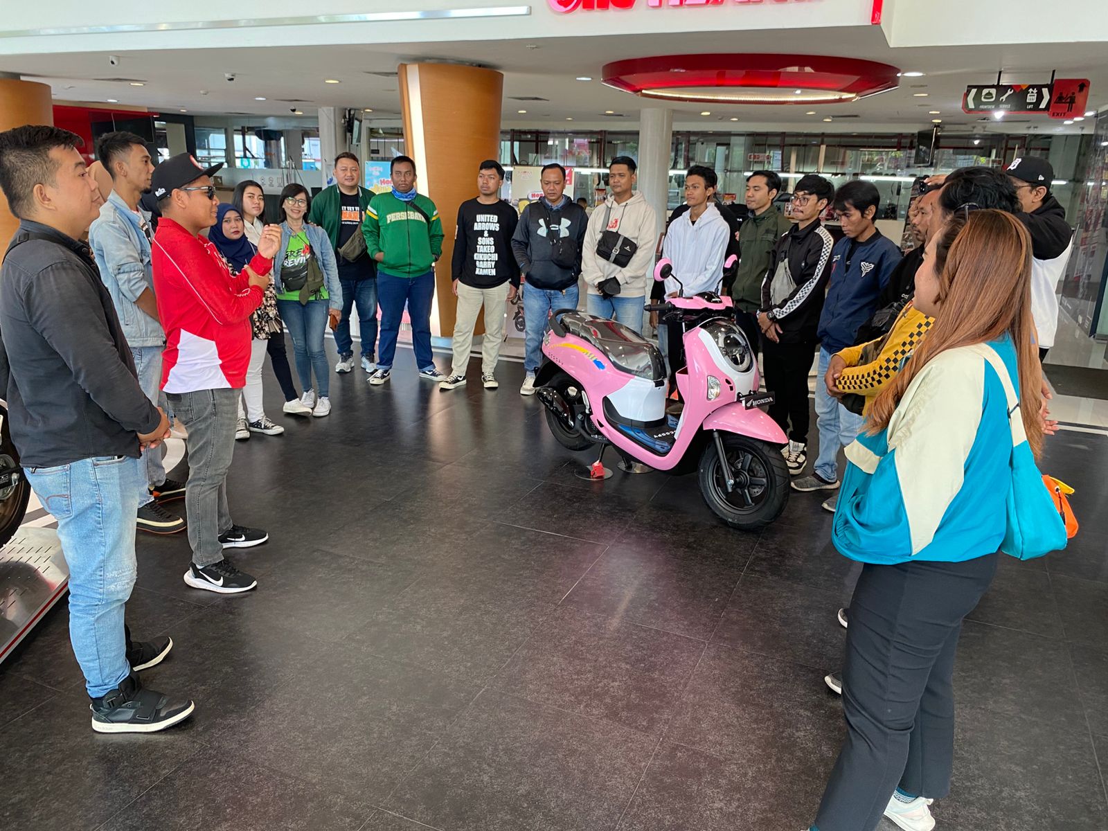 Scoopy Velocreativity Hadir di Surabaya, Tunjukkan Gaya dan Kreativitas Generasi Muda!